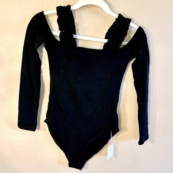 NWT Bodysuit XS MangoPop Black Long Sleeves Ruffled Straps Soft Stretchy - Picture 1 of 13